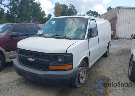 2003 Chevrolet Express из США, поврежденный, VIN 1GCFG15T131161454